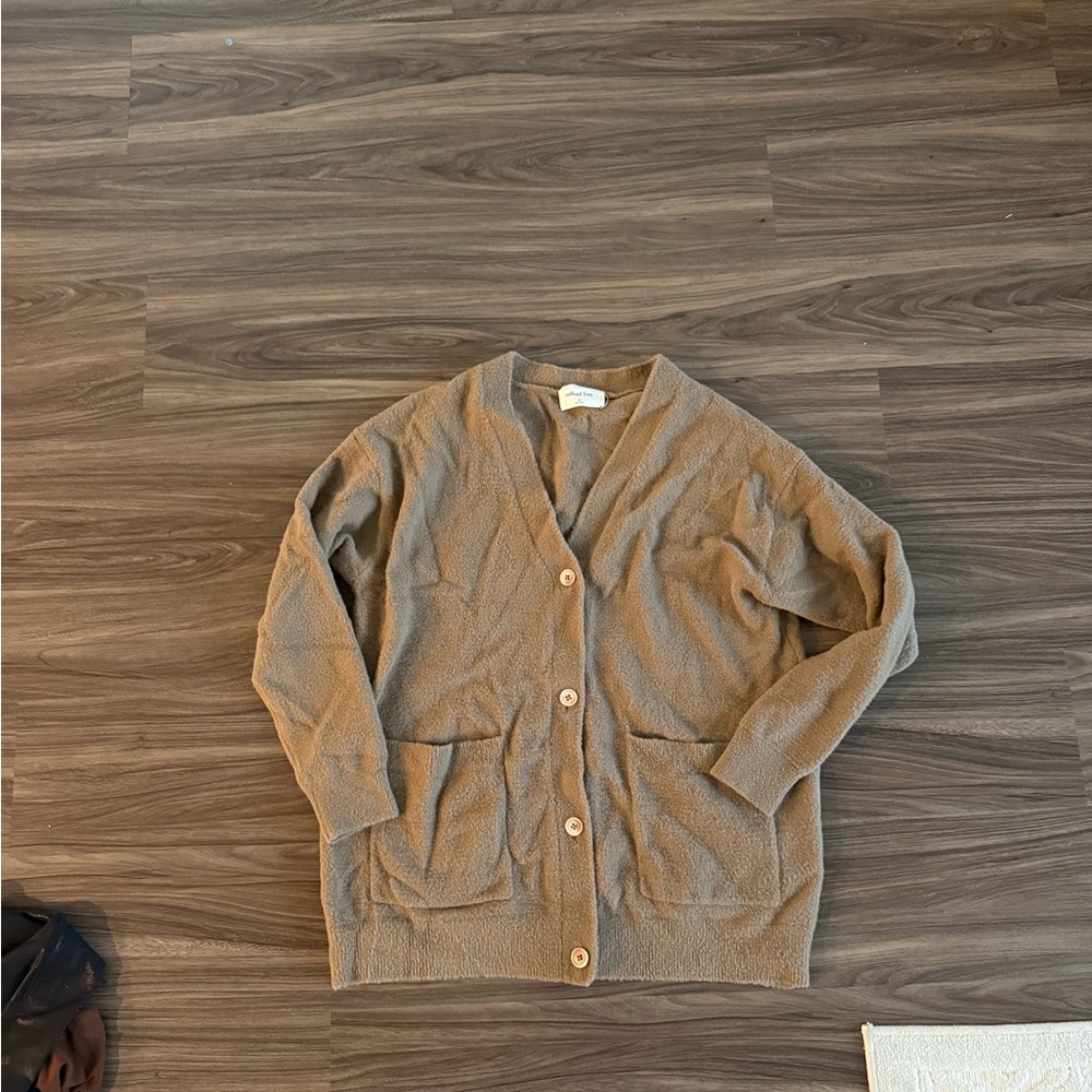 Wilfred Tan Cardigan